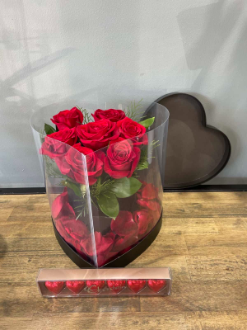 Sweet Temptation heart box of rose with rose petals and beautiful heart chocolates perfect valentines gifts.