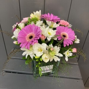 Graceful Wispers flower arrangement