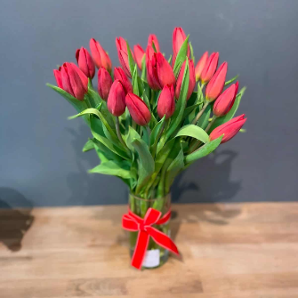 Noosa Tulip Vase Arrangement